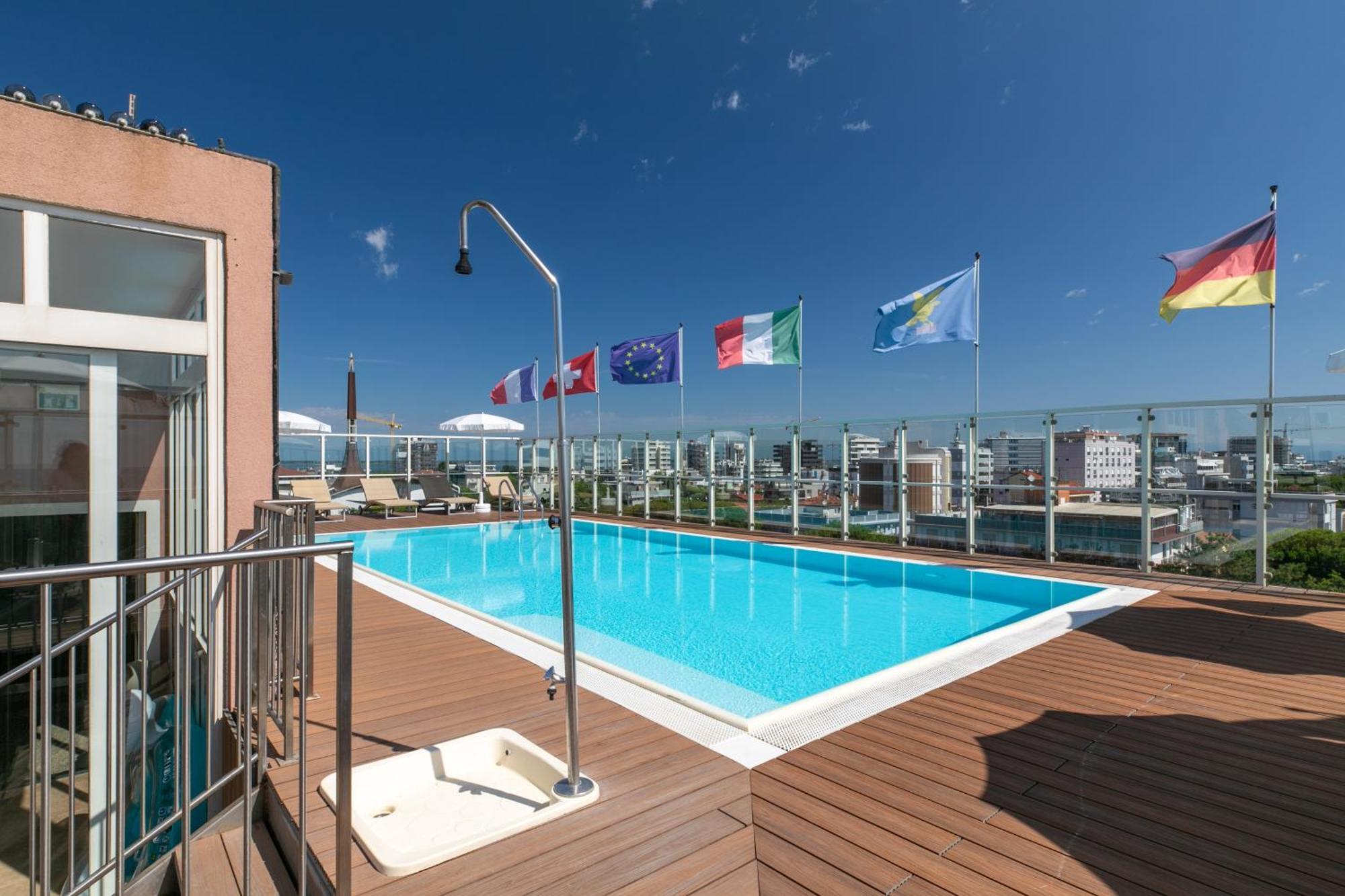 Hotel Villa Doimo Lignano Sabbiadoro Exterior photo